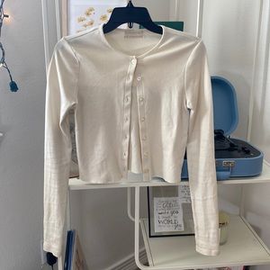 UO Cropped Cardigan